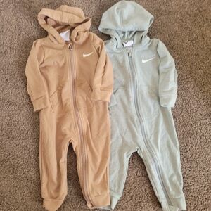 Baby Nike Neutral One Piece Zip Up Jumper 12M Bundle Of Two